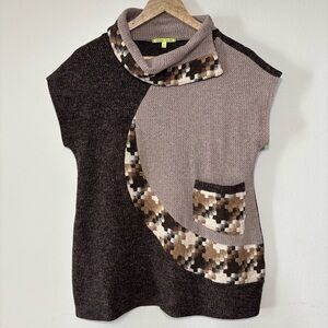 Trisha Tyler Houndstooth Short Sleeve Sweater Top Size M
